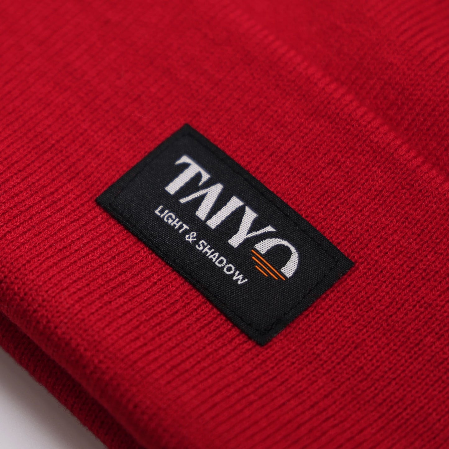 Tessy Cuff Beanie Red